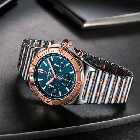 breitling bicolor|fratello breitling b01 42.